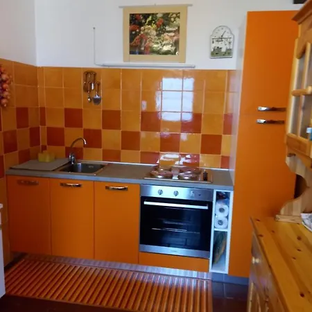 Apartamento Al Villino Di Carla Roisan